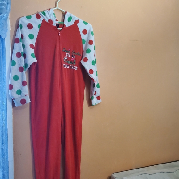 Vibrant Red and White Pajama Set with Polka Dots - Picture 1 of 8